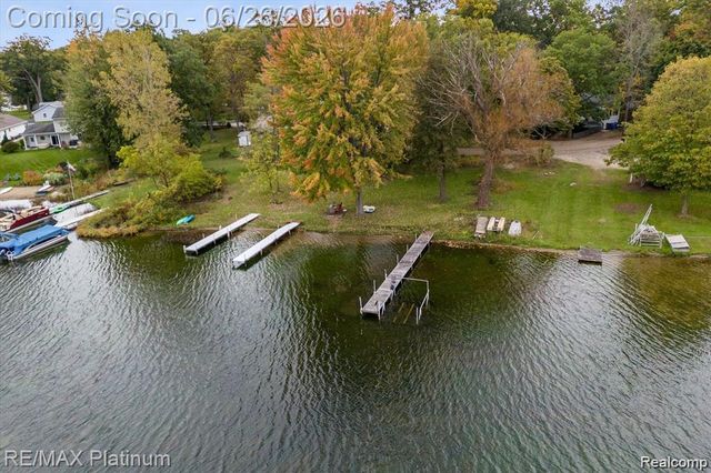 5630 Glen Echo Drive, Genoa Township, MI 48843