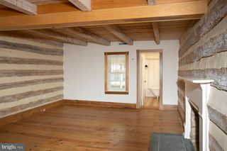 2548 MOUNTAIN LAKE RD, Hedgesville, WV 25427