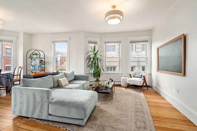 6-8 Bartlett St 3, Boston, MA 02129