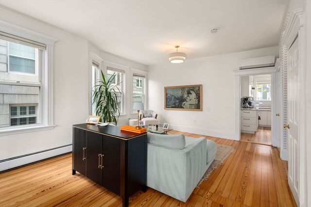 6-8 Bartlett St 3, Boston, MA 02129