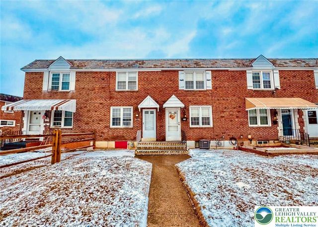 2074 Baker Drive, Allentown City, PA 18103