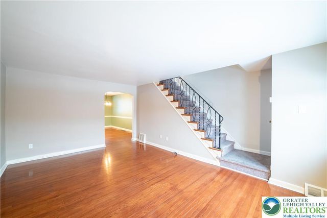 2074 Baker Drive, Allentown City, PA 18103