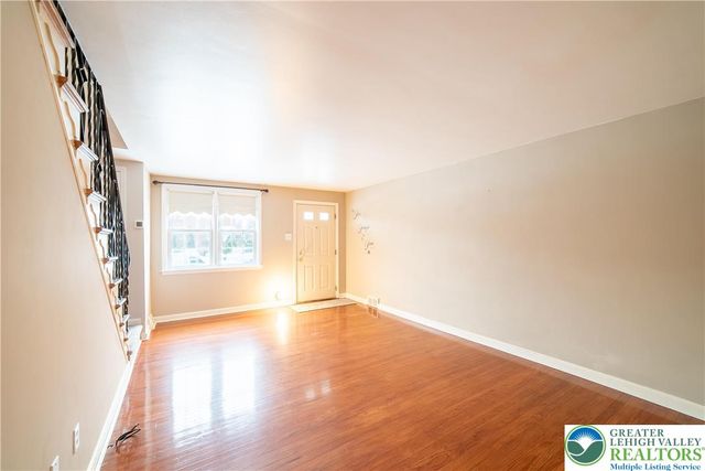 2074 Baker Drive, Allentown City, PA 18103