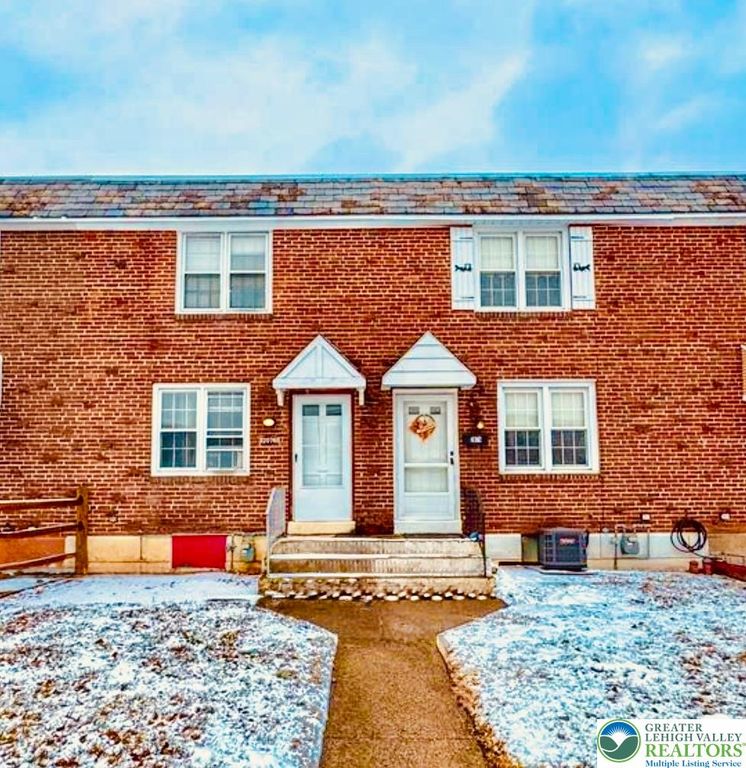 2074 Baker Drive, Allentown City, PA 18103