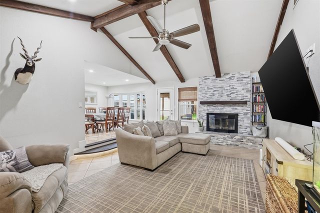 1104 Monterrey Street, Bedford, TX 76022