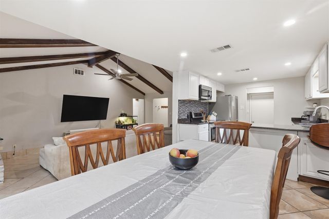 1104 Monterrey Street, Bedford, TX 76022