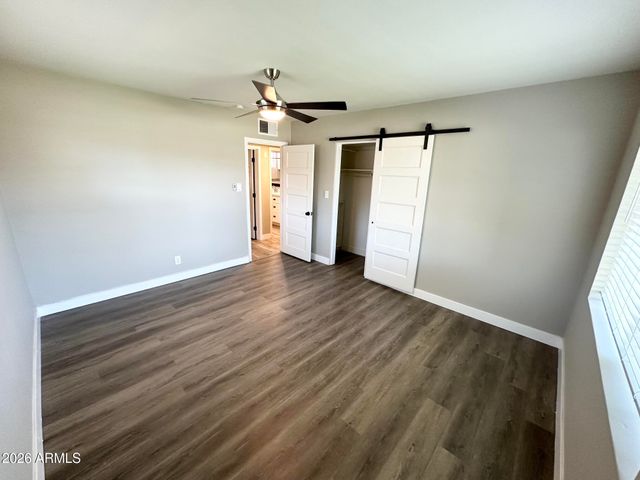 2220 E HEATHERBRAE Drive, Phoenix, AZ 85016