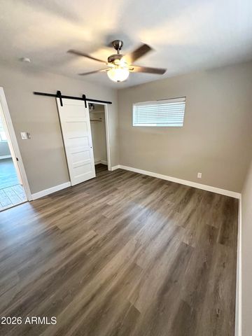 2220 E HEATHERBRAE Drive, Phoenix, AZ 85016