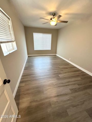 2220 E HEATHERBRAE Drive, Phoenix, AZ 85016