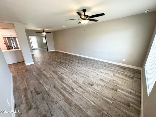 2220 E HEATHERBRAE Drive, Phoenix, AZ 85016