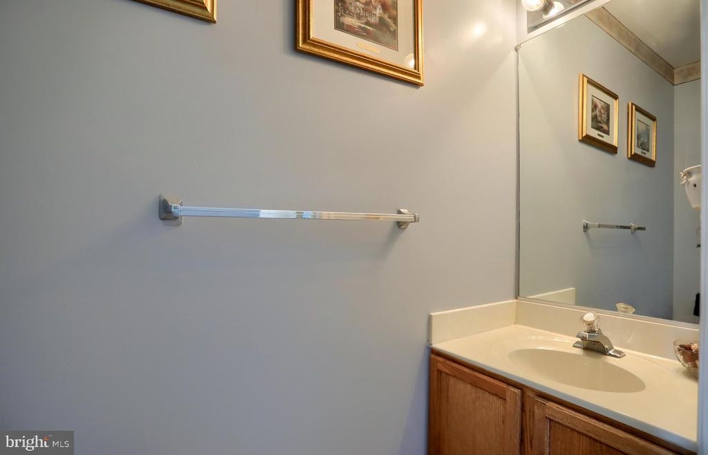 Image 17 of property listing at 808 WHITE PINE LN, Joppa, MD 21085