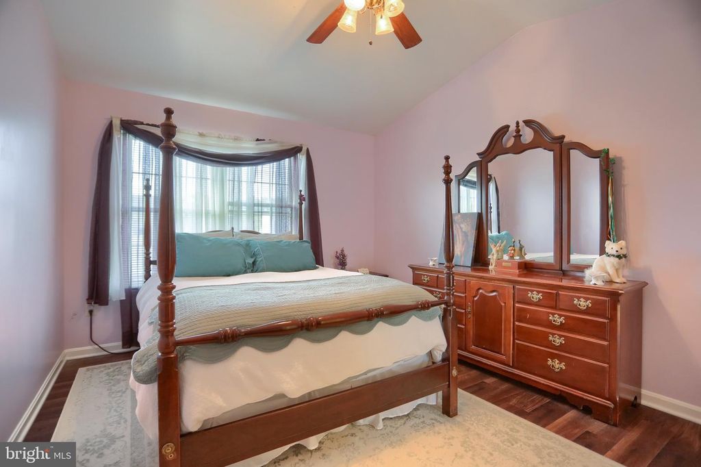 Image 18 of property listing at 808 WHITE PINE LN, Joppa, MD 21085