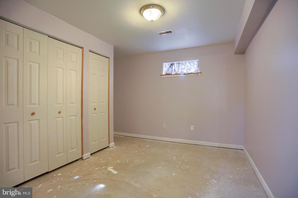 Image 27 of property listing at 808 WHITE PINE LN, Joppa, MD 21085