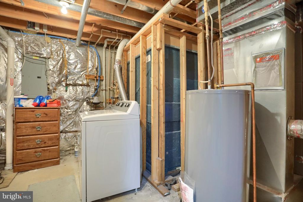 Image 34 of property listing at 808 WHITE PINE LN, Joppa, MD 21085