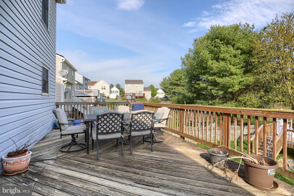 Image 37 of property listing at 808 WHITE PINE LN, Joppa, MD 21085