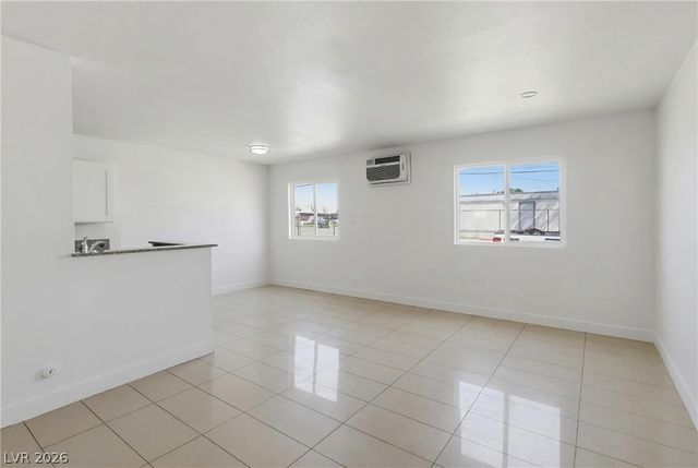 180 West New York Avenue 4, Las Vegas, NV 89102