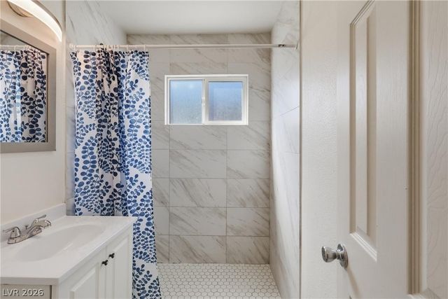 180 West New York Avenue 4, Las Vegas, NV 89102