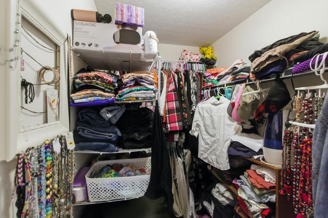 810 Mystic Pointe Drive, Lewis Center, OH 43035