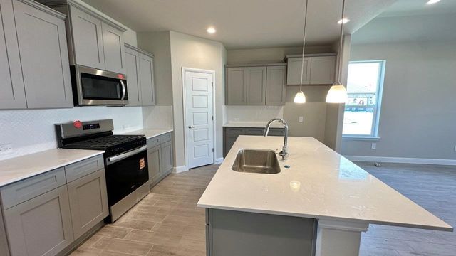 10856 BLACK ONYX Drive, Fort Worth, TX 76036