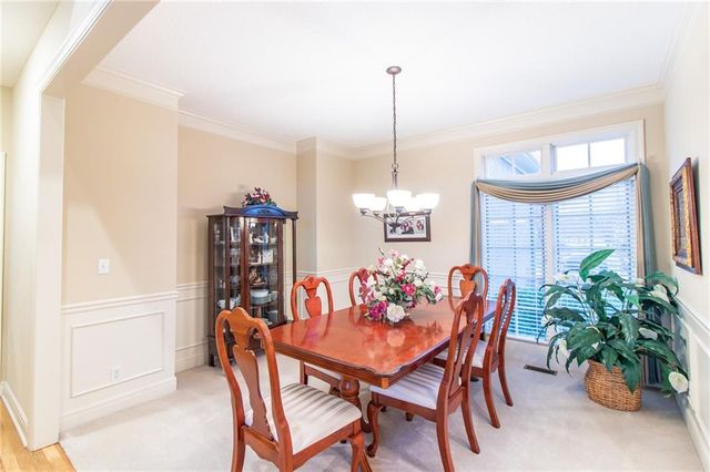 19605 W 99th Street, Lenexa, KS 66220