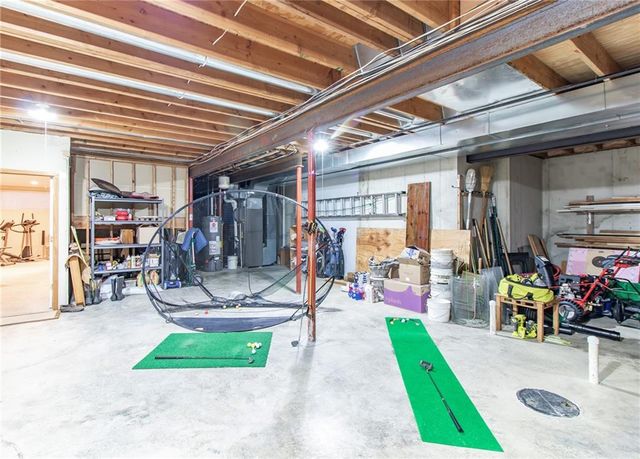 19605 W 99th Street, Lenexa, KS 66220