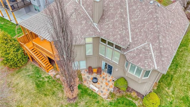 19605 W 99th Street, Lenexa, KS 66220