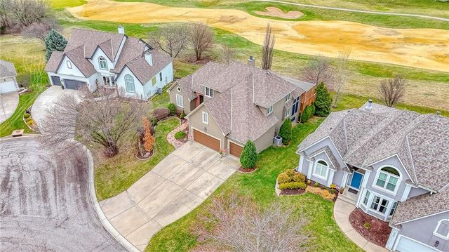 19605 W 99th Street, Lenexa, KS 66220