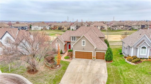 19605 W 99th Street, Lenexa, KS 66220