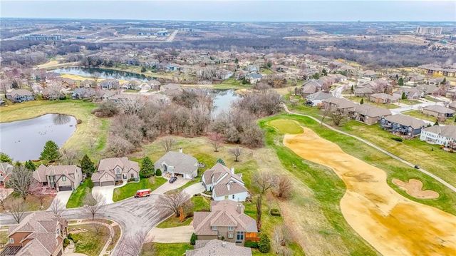 19605 W 99th Street, Lenexa, KS 66220