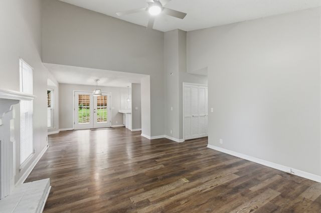 356 Cedarcliff Rd, Antioch, TN 37013
