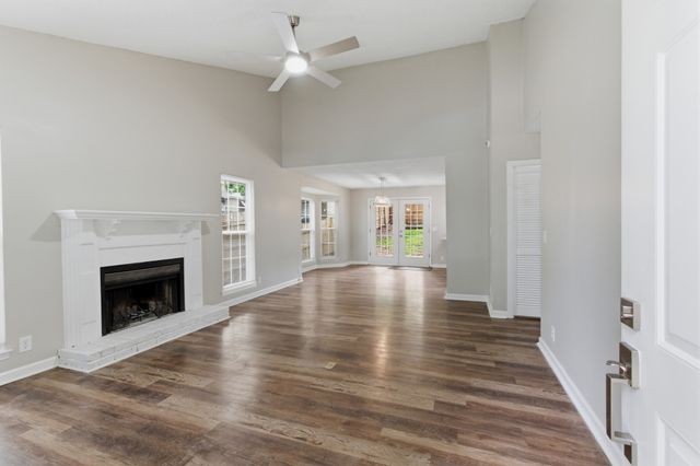 356 Cedarcliff Rd, Antioch, TN 37013