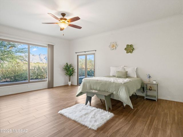 9731 E Kleindale Road, Tucson, AZ 85749