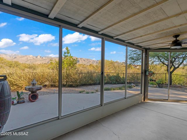 9731 E Kleindale Road, Tucson, AZ 85749