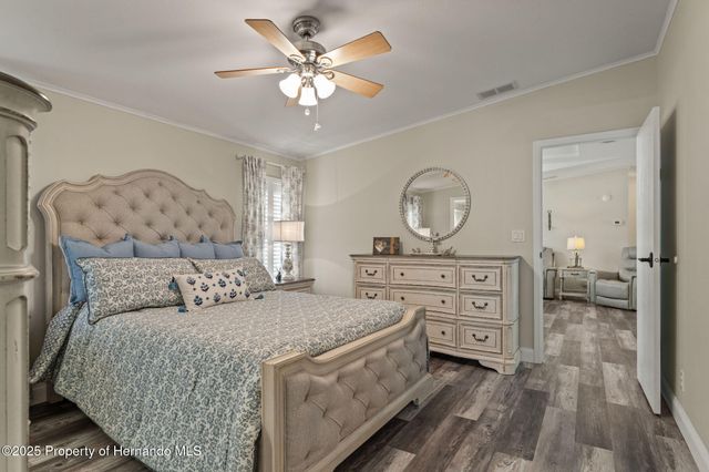 15922 Brookridge Boulevard, Brooksville, FL 34613