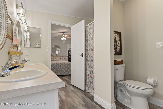 15922 Brookridge Boulevard, Brooksville, FL 34613