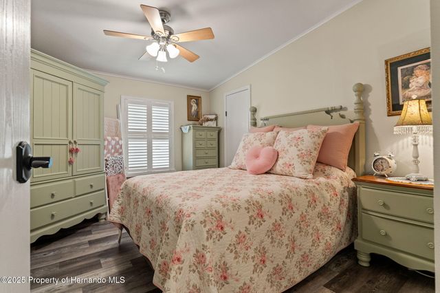 15922 Brookridge Boulevard, Brooksville, FL 34613