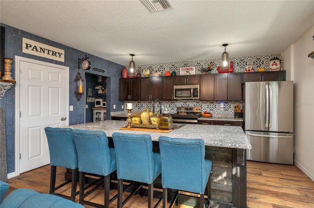 1491 AXEL CIRCLE, Winter Haven, FL 33880