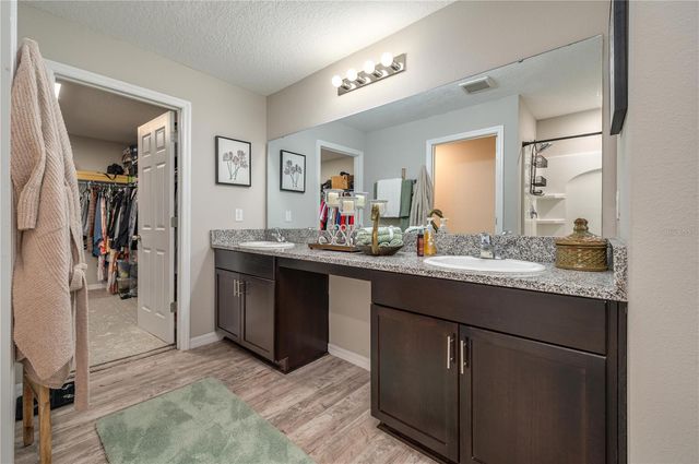 1491 AXEL CIRCLE, Winter Haven, FL 33880