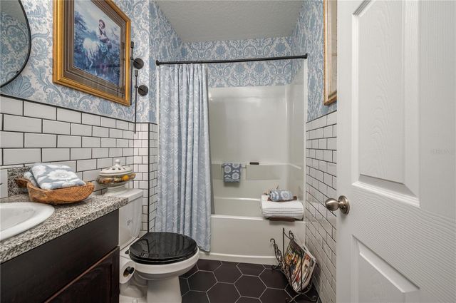 1491 AXEL CIRCLE, Winter Haven, FL 33880