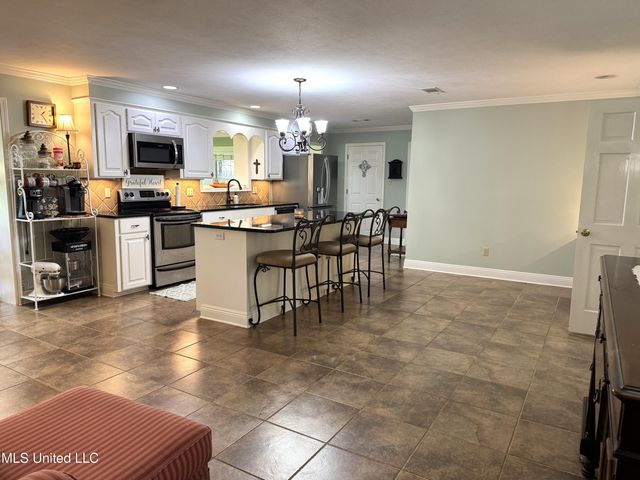 4 Sun Court, Natchez, MS 39120