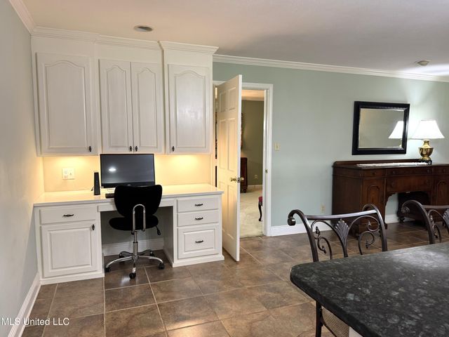 4 Sun Court, Natchez, MS 39120
