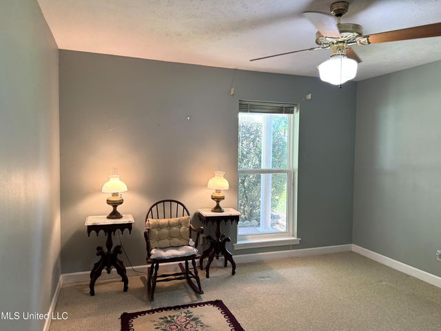 4 Sun Court, Natchez, MS 39120