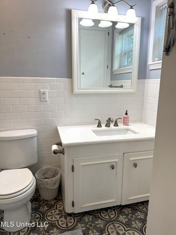 4 Sun Court, Natchez, MS 39120