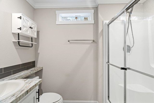 6300 E 2nd Ave, Spokane Valley, WA 99212