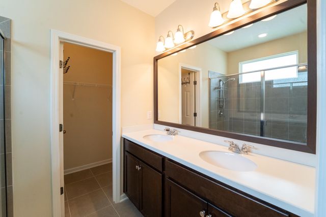 543 Aventurine Ave, St Augustine, FL 32086