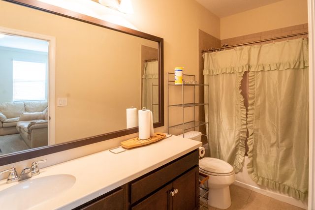 543 Aventurine Ave, St Augustine, FL 32086