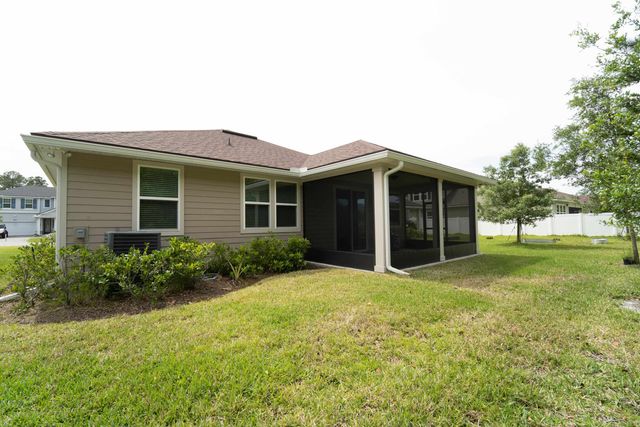 543 Aventurine Ave, St Augustine, FL 32086