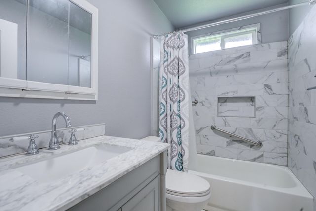 1365 Andrew Avenue, Anderson, CA 96007