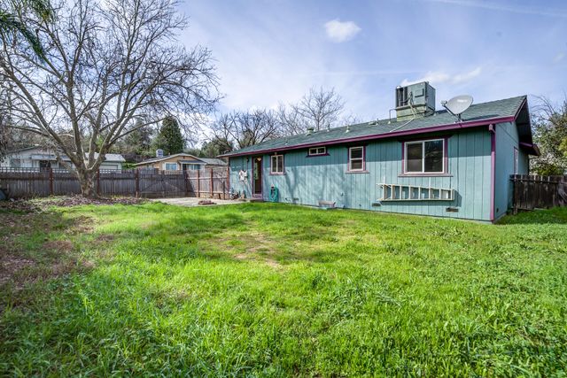 1365 Andrew Avenue, Anderson, CA 96007