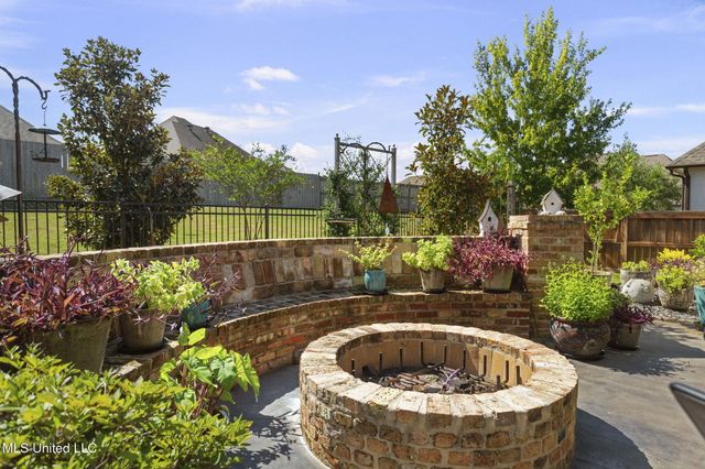 156 Latter Rayne Drive, Flowood, MS 39232